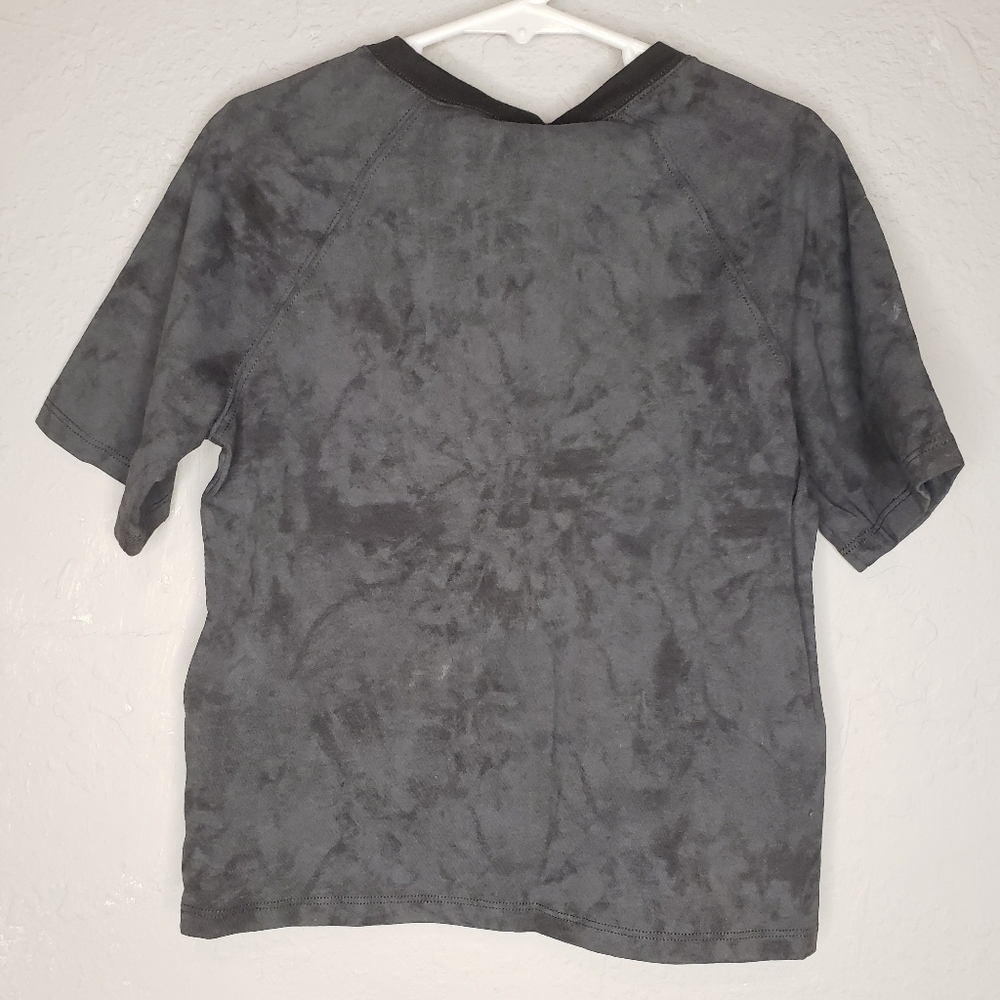 Gucci Gray Kids Tee with Red Graphic - Picture 9 of 9